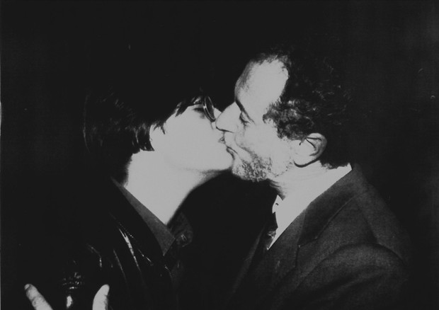 Il bacio tra Fernando Aiuti e Rosaria Iardino del 1991